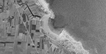 Playa el Arenal entre el año 1956-1957. Fototeca digital