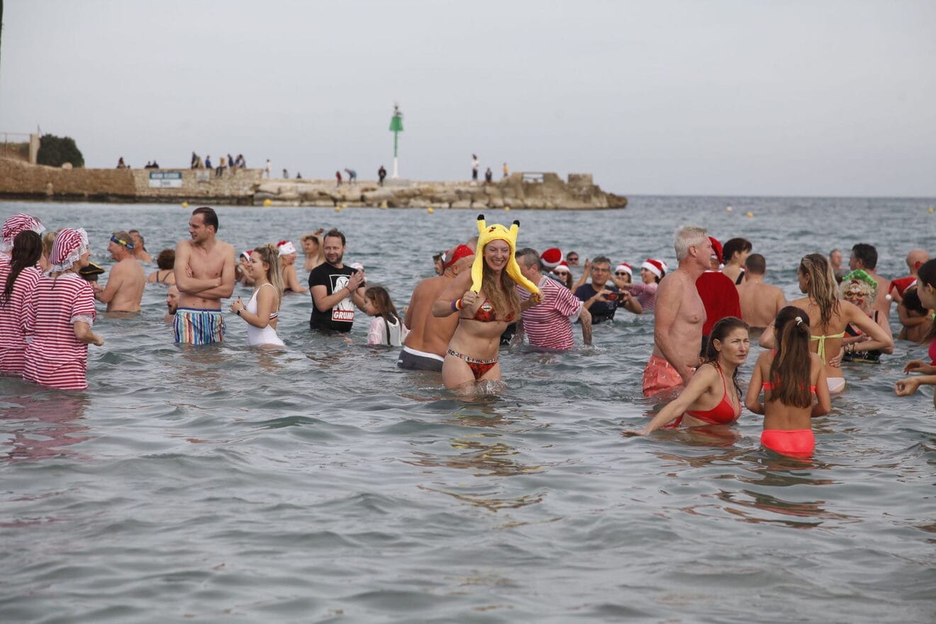 Primer baño del año 2023 en Xàbia26