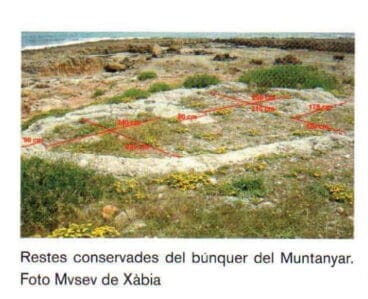 Restos de la base del búnker del Primer Montañar. Foto Museu de Xàbia