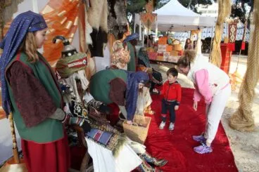 Visita a los emisarios reales del Campamento en Xàbia