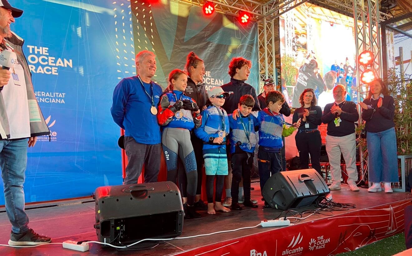 Club Náutico Jávea tras el Campeonato Autonómico de Optimist B