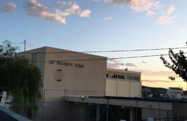 Edificio del que fue colegio Vicente Tena, ahora Mediterrània
