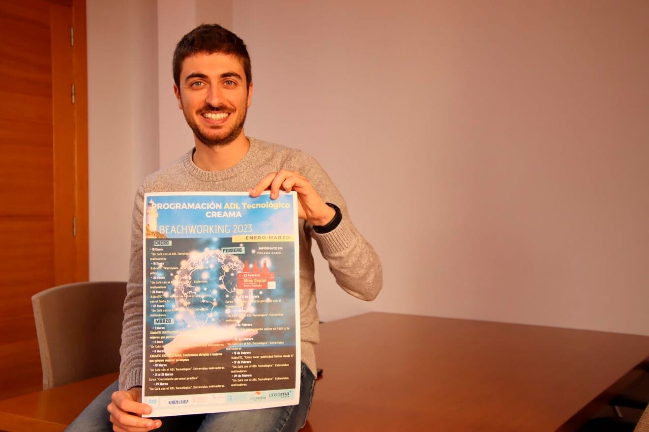 Presentación del ADL Tecnológico 2023 con el concejal de Fomento Económico, Ximo Segarra