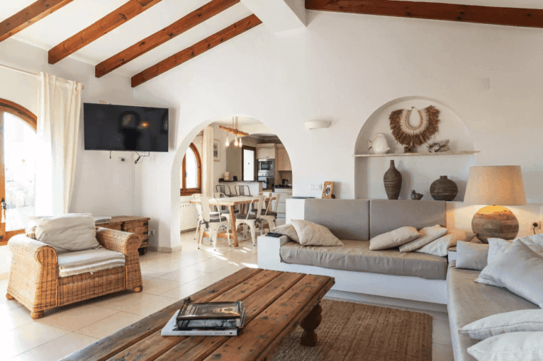Salón de la vivienda de estilo rústico - nórdico