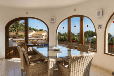 Zona de comedor con vistas panorámicas