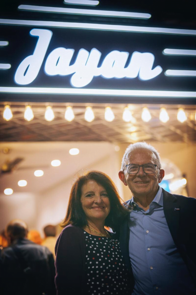Imagen: Antonio Catalá e Immaculada, propietarios del actual Cine Jayan | Foto Cine Jayan