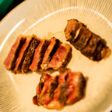 Deliciosas carnes en La Perla de Jávea