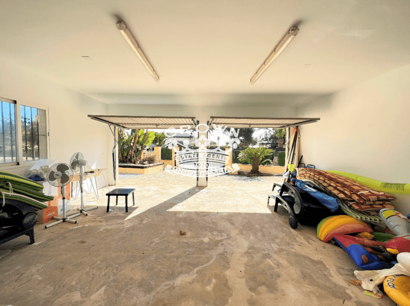 Garaje con parking doble