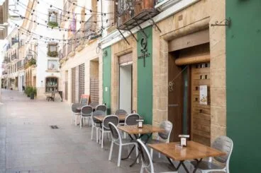 L’embruix en plena calle Mayor de Xàbia | Foto L’embruix
