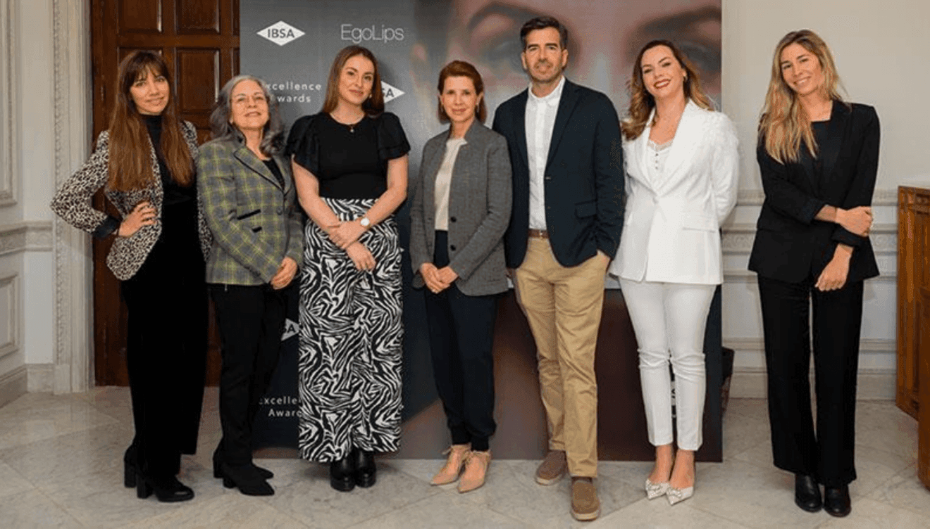 Finalistas de la Primera edición EgoLips IBSA Derma Iberica y la Dra. Ribé