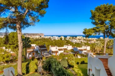 Impresionantes vistas al mar y a la montaña desde la vivienda
