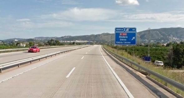 Imagen: Señalización actual de Xàbia en la AP-7