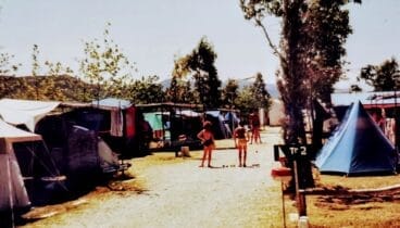 Una de las calles del Camping Mediterráneo | Foto José Albi