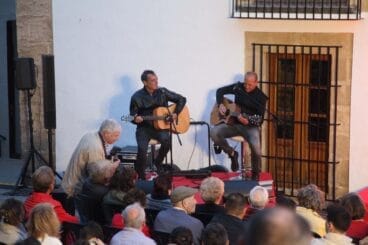 Actuación en el acto del PSOE Xàbia