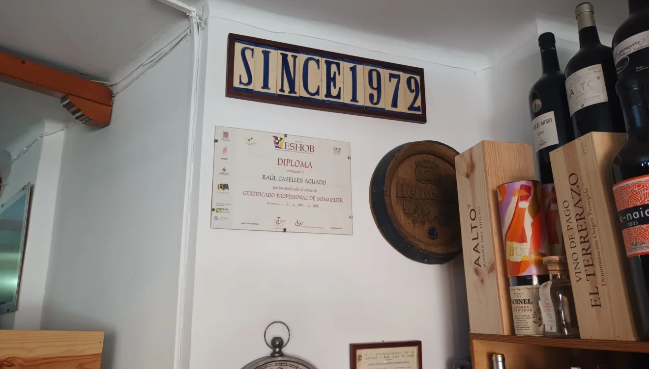 Bodega Miguel desde 1972, con certificado de Sommelier