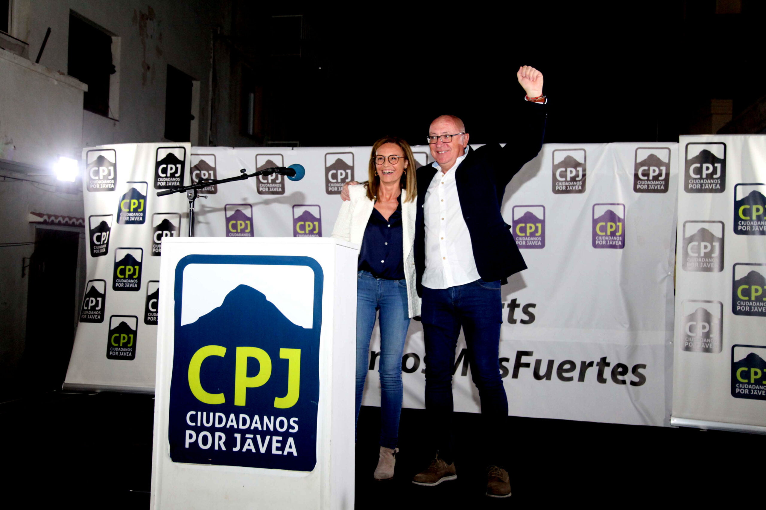 Mavi Pérez y Juan Ortolá