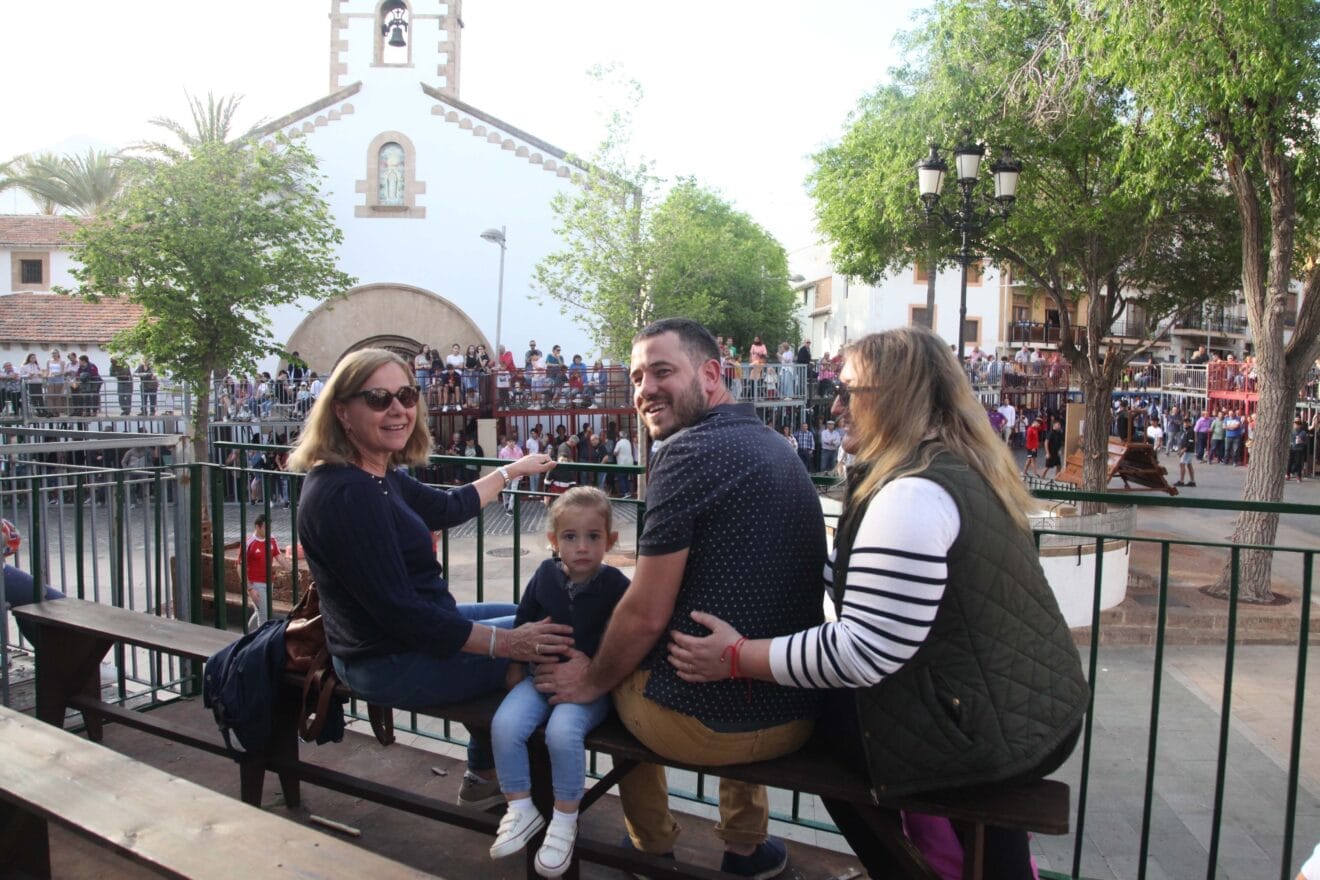 Primera sesión taurina dels Bous al Carrer en las fiestas de Jesús Nazareno 2023 (11)