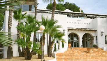 Sofisticación y confort en cada rincón del resort Ritual de Terra