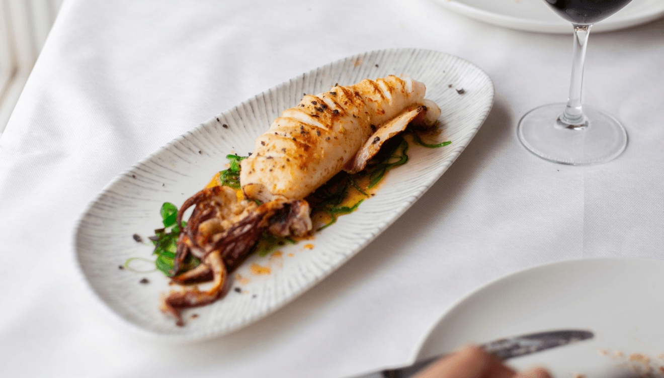 Tapa típica de la costa alicantina elaborada con productos de cercanía