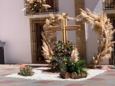 Cruz situada en el Ajuntament de Xàbia