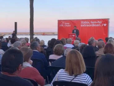 Alberto Tur en el mitin de Duanes de la Mar