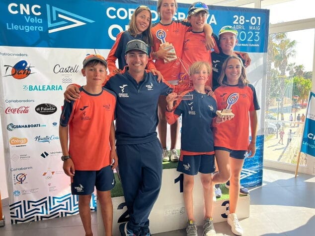 Imagen: Arthur Baker y Mateo Carbonell del Club Náutico Jávea