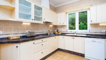 Cocina independiente y totalmente equipada