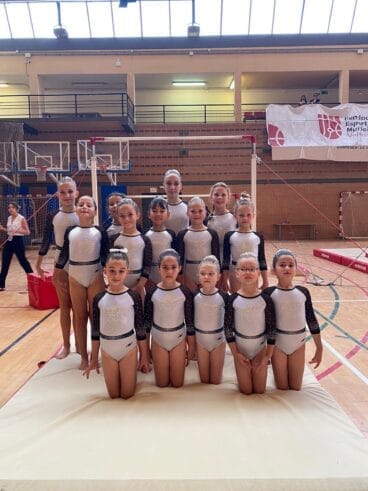 Gimnastas del CD Montgó Xàbia