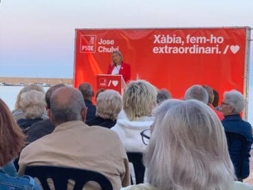 Isabel Moreno en el mitin de Duanes de la Mar