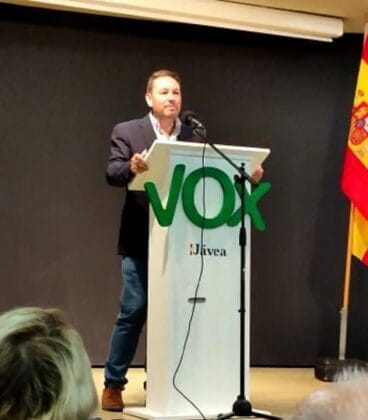 José Marcos Pons durante el mitin