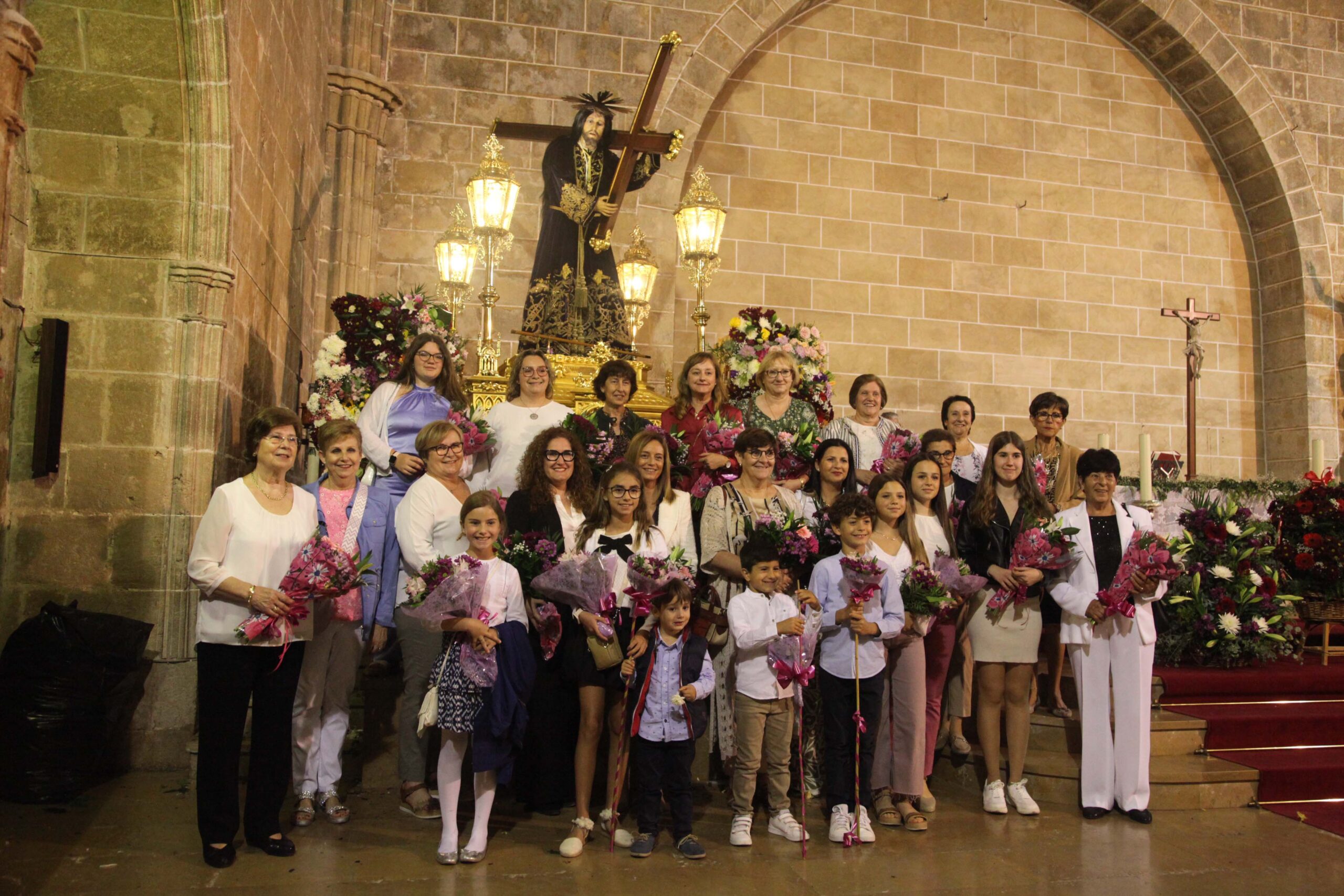 Ofrenda de flores a Jesús Nazareno 2023 (82)
