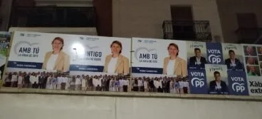 Panel de carteles del Partido Popular en Xàbia