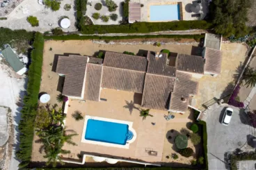 Vista aérea de la villa en venta en Jávea