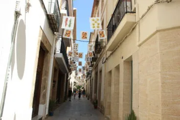 Carrer Tossal de Baix