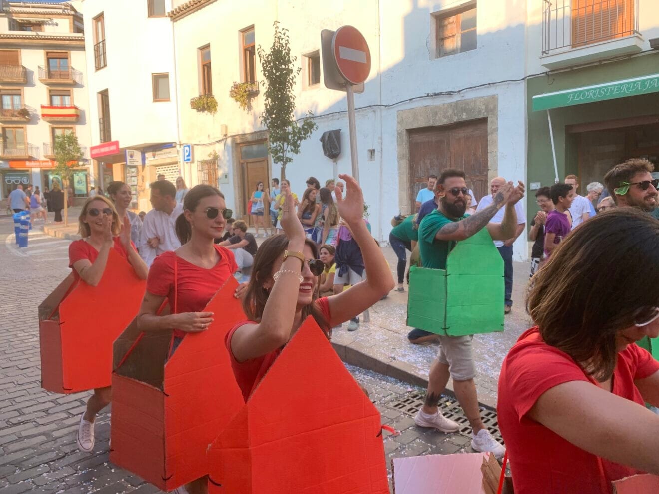 Desfile de peñas Fogueres Xàbia 2023 (42)
