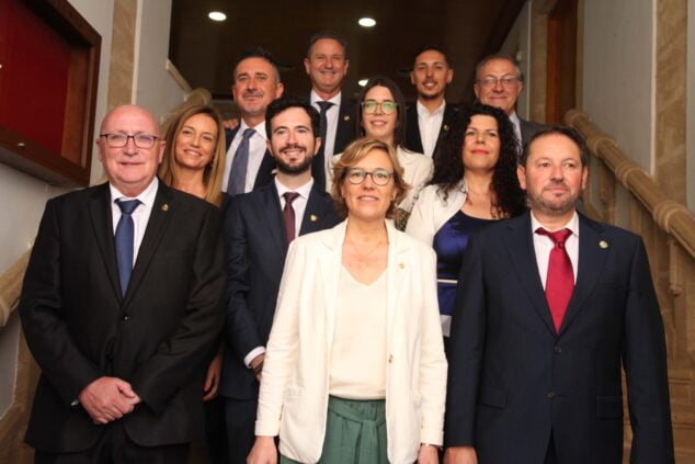 Imagen: El equipo de gobierno en Xàbia para la legislatura 2023-2027