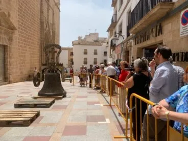 Primera campana bajada