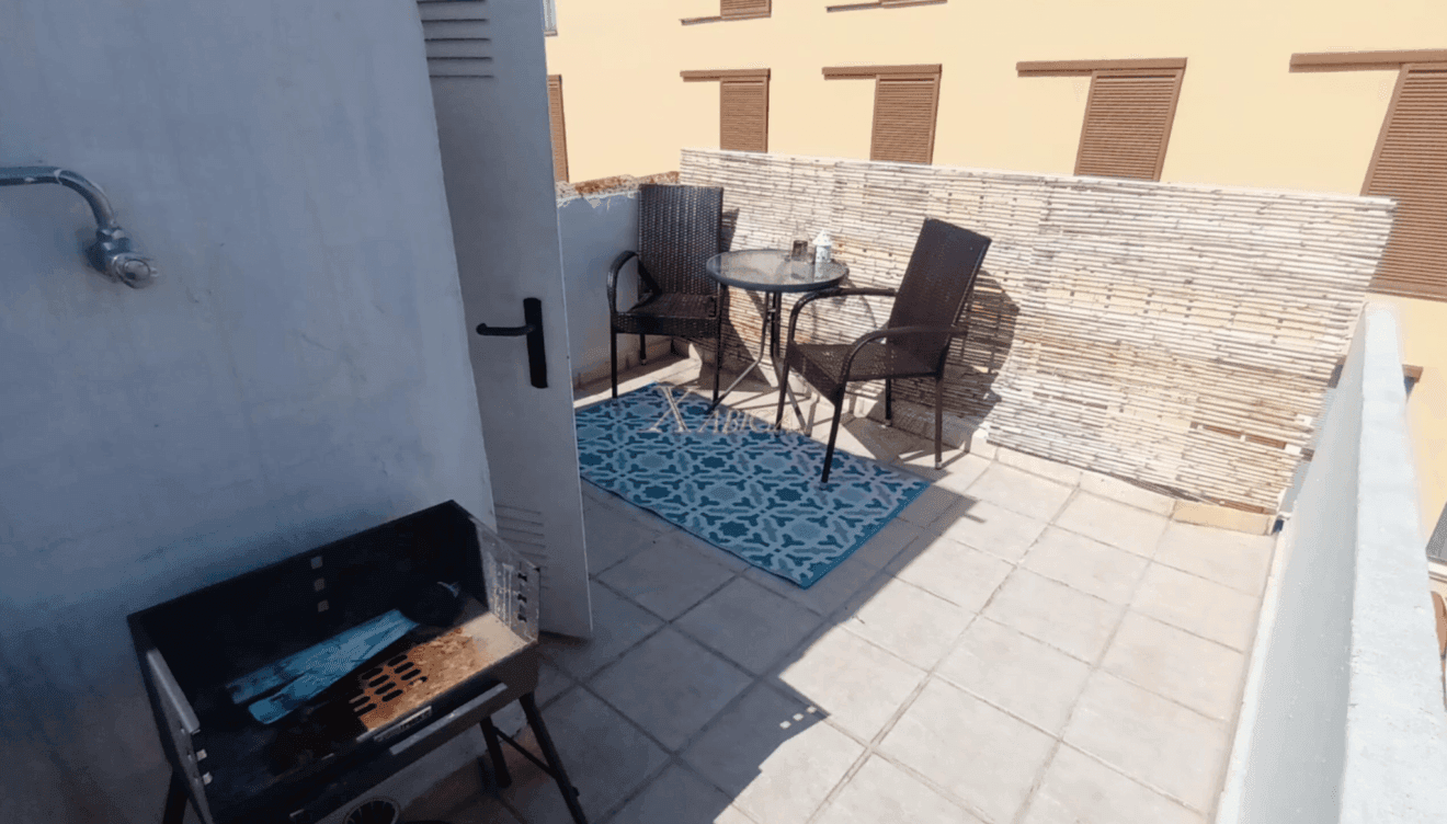 Terraza al aire libre donde hacer barbacoas