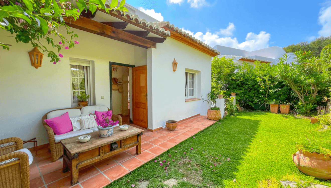 Terraza para disfrutar a la sombra y relajarse