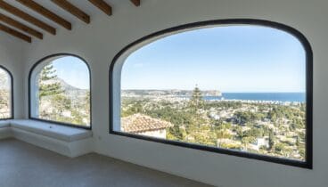 Habitatge d´obra nova amb espectaculars vistes a Xàbia construïda per Juan Vilar Construcciones