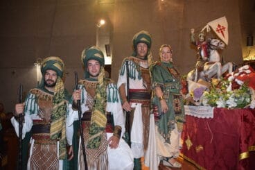 Capitanes Almoriscos 2023 en la Ofrenda a Sant Jaume