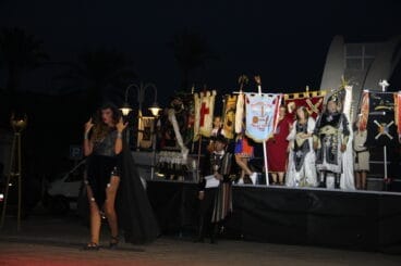 Embajada y reconquista del castillo  (13)