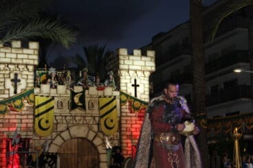 Embajada y reconquista del castillo  (15)