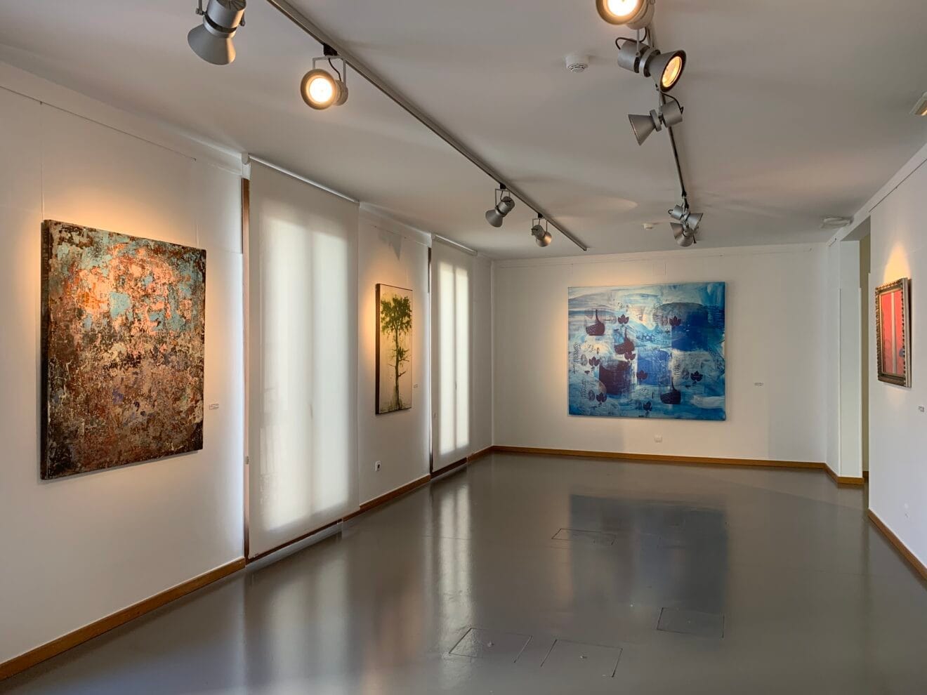 Exposición de Vicente Talens y artistas de la comarca en Ca Lambert (4)
