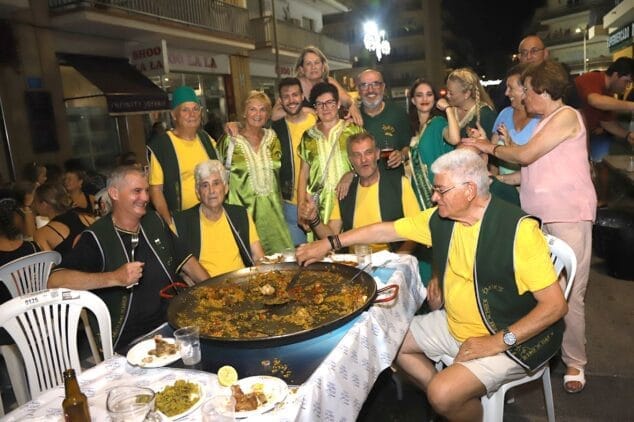 Imagen: Filà Al -Tarik's, ganadora del concurso de paellas