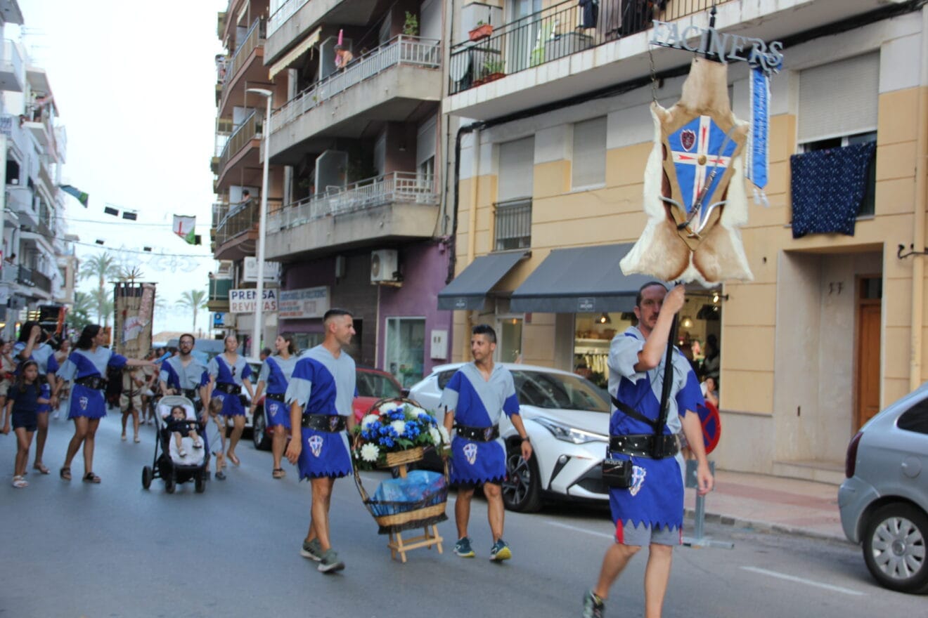Ofrenda a Sant Jaume Moros i Cristians Xàbia 2023 (4)