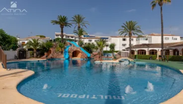 Vive como en un resort con la piscina comunitaria
