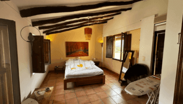 Dormitorios espaciosos y luminosos en la segunda planta