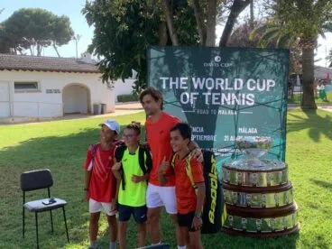 Futuros tenistas con David Ferrer