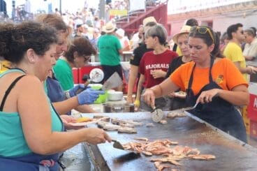 Tapeo del baret en la inauguración del Baret y Bous a la Mar Xàbia 2023